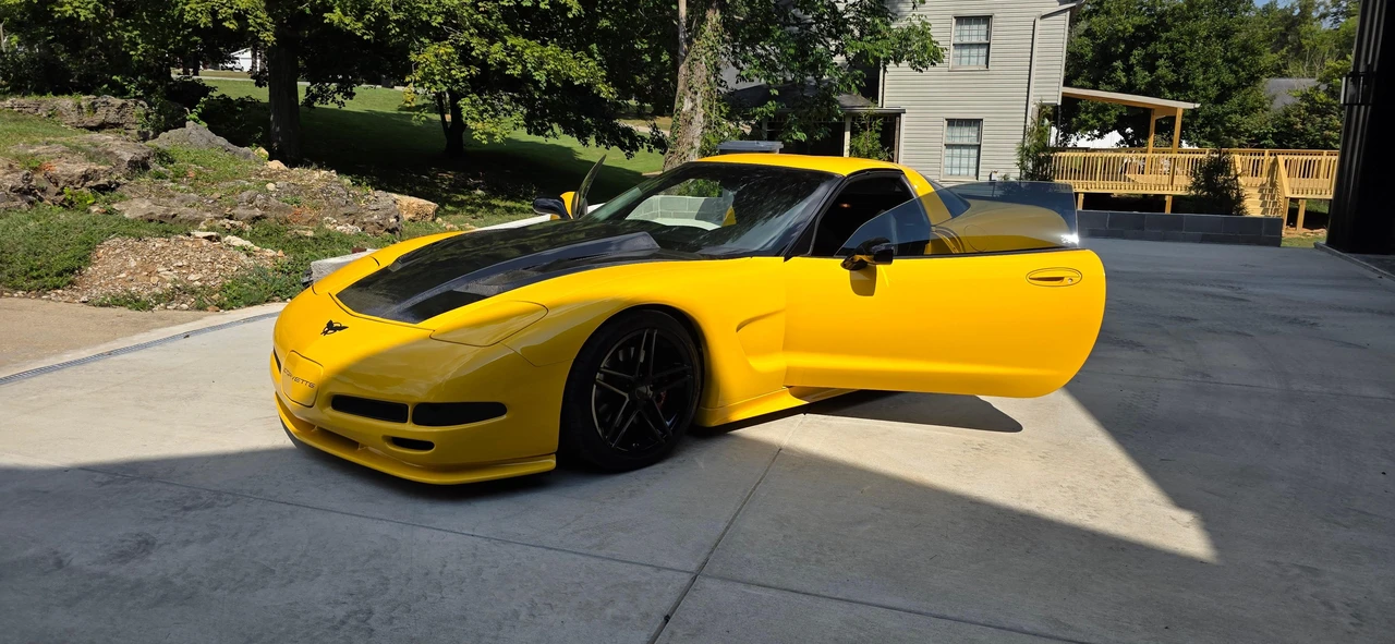 2002 Chevrolet Corvette - Image 15 of 31