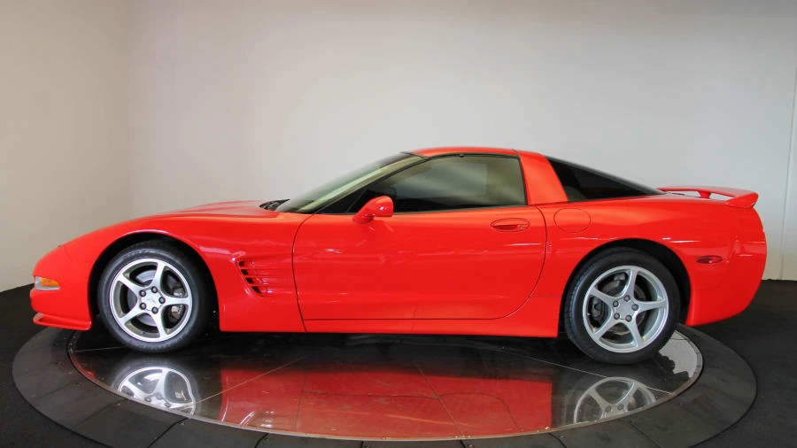 2002 Chevrolet Corvette C5 - Image 2 of 10