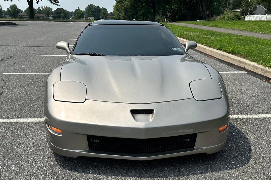 2002 Chevrolet Corvette - Image 2 of 31