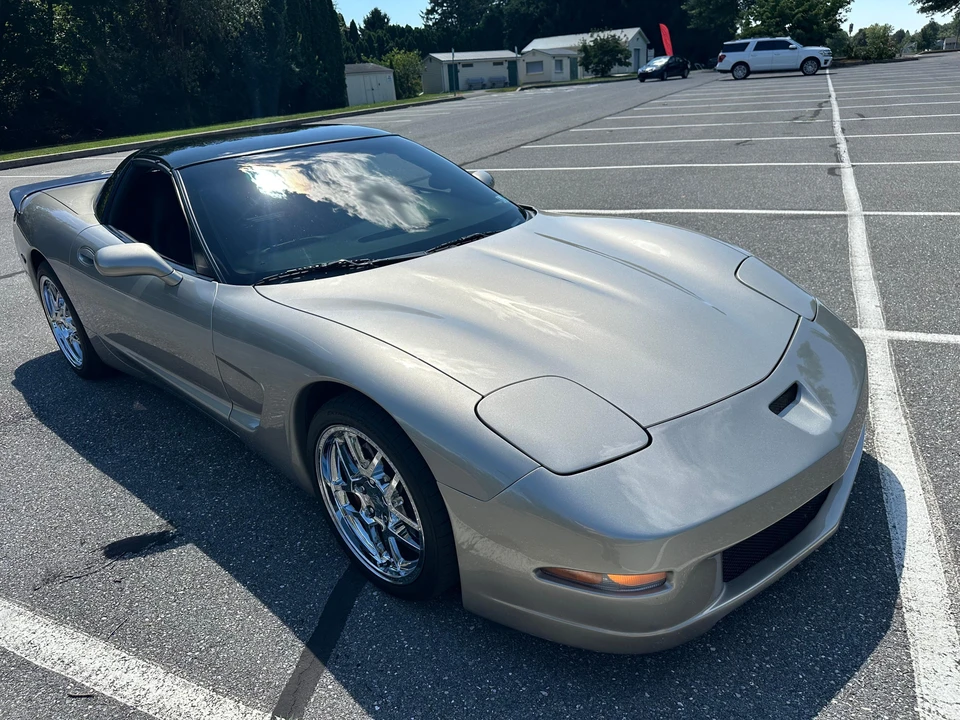 2002 Chevrolet Corvette - Image 12 of 31