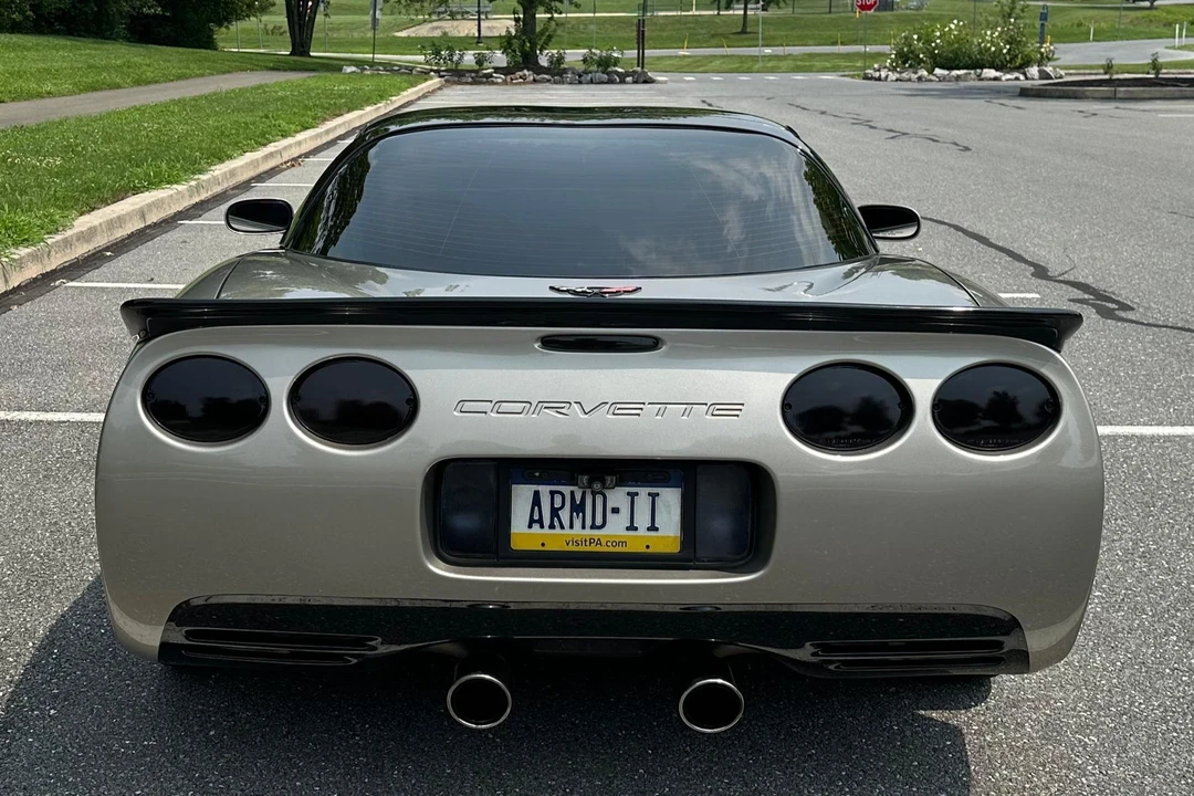 2002 Chevrolet Corvette - Image 5 of 31