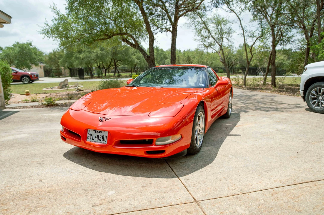 2002 Chevrolet Corvette C5 - Image 2 of 31