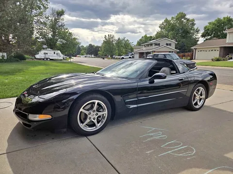 2002 Chevrolet Corvette Base Coupe