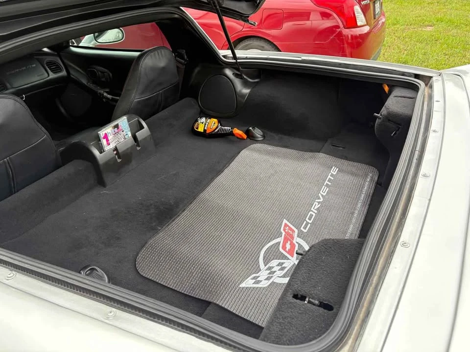 2002 Chevrolet Corvette C5 - Image 8 of 11
