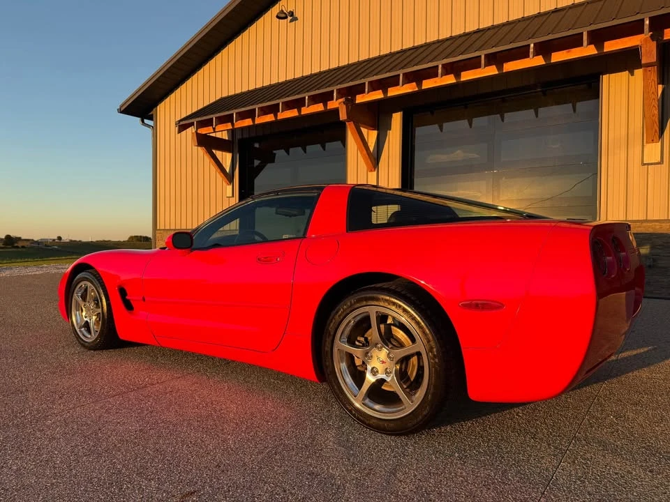 2002 Chevrolet Corvette C5 - Image 2 of 18
