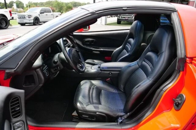 2002 Chevrolet Corvette C5 - Image 25 of 31