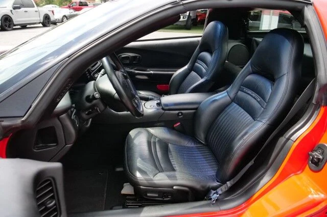 2002 Chevrolet Corvette C5 - Image 4 of 31