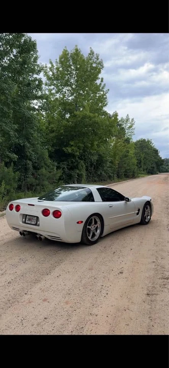2002 Chevrolet Corvette C5 - Image 2 of 5