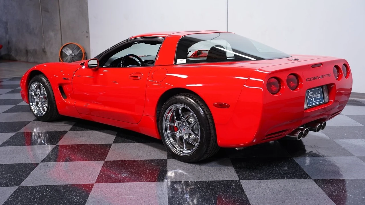 2002 Chevrolet Corvette C5 - Image 8 of 21