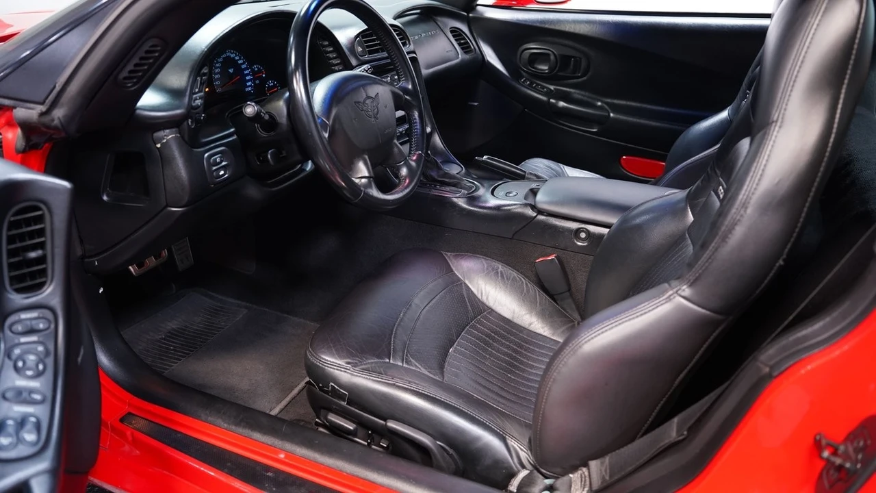2002 Chevrolet Corvette C5 - Image 5 of 12
