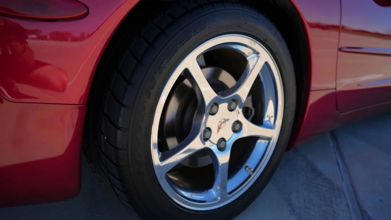 2002 Chevrolet Corvette C5 - Image 11 of 31