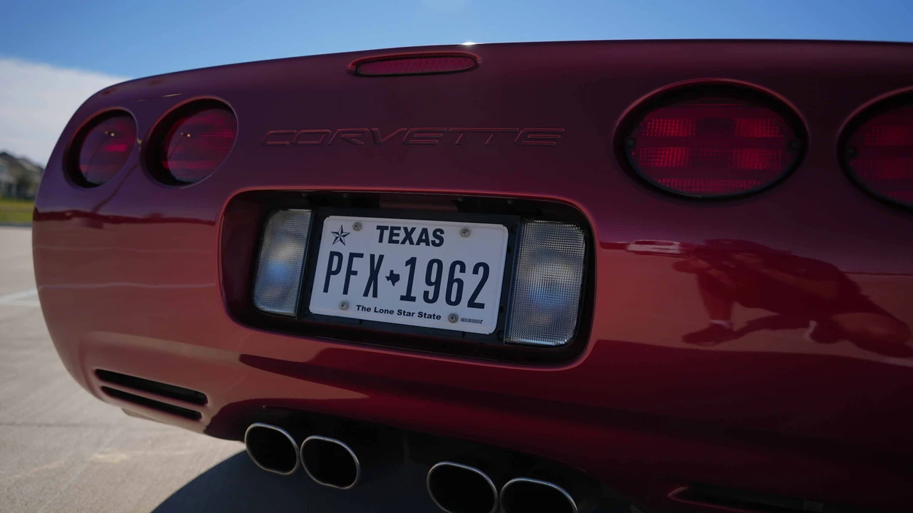 2002 Chevrolet Corvette C5 - Image 10 of 31