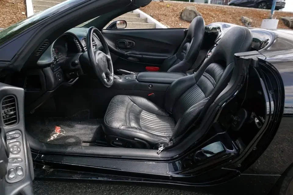 2002 Chevrolet Corvette C5 - Image 12 of 17