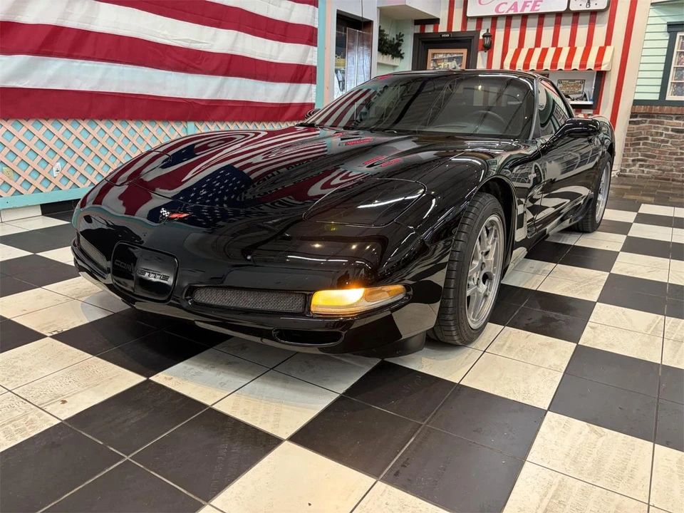 2002 Chevrolet Corvette C5 Z06 - Image 2 of 31