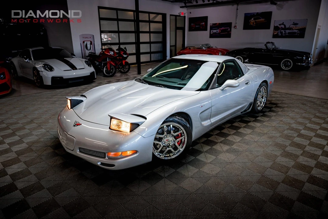 2002 Chevrolet Corvette C5 Z06 - Image 8 of 12