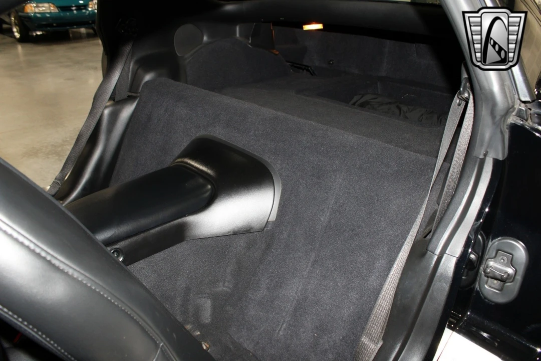 2002 Chevrolet Corvette C5 Z06 - Image 10 of 12