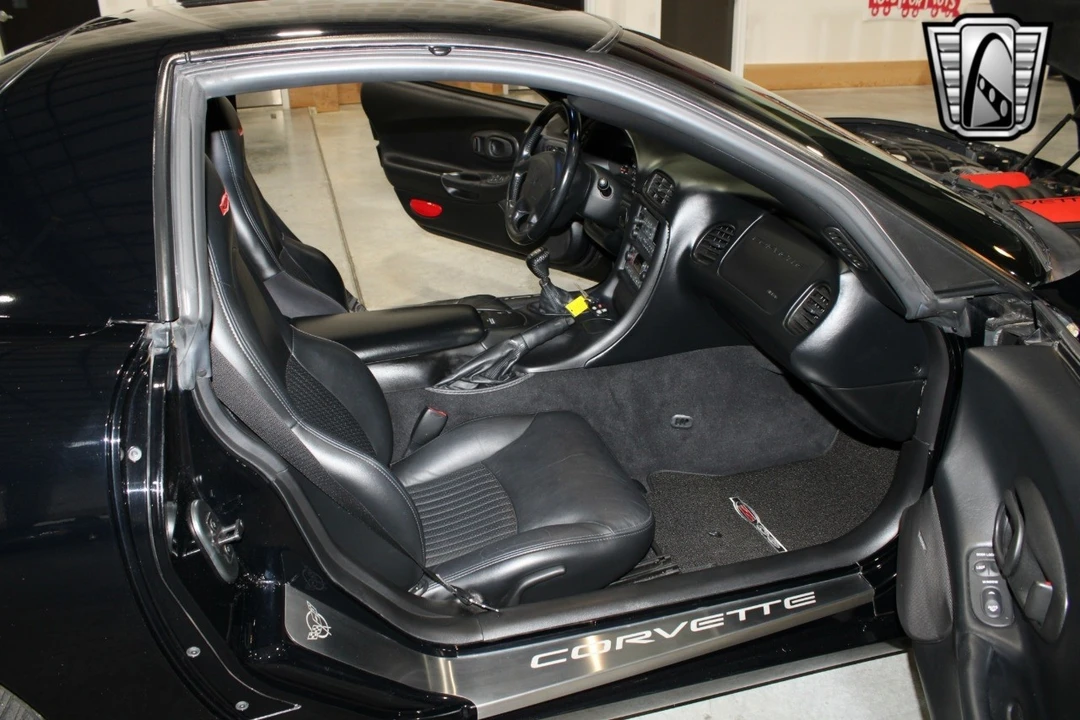 2002 Chevrolet Corvette C5 Z06 - Image 9 of 12
