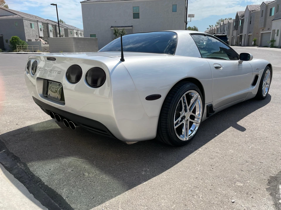 2002 Chevrolet Corvette C5 Z06 - Image 18 of 31