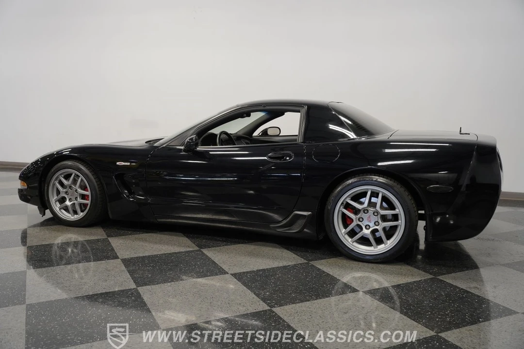 2002 Chevrolet Corvette C5 Z06 - Image 9 of 12