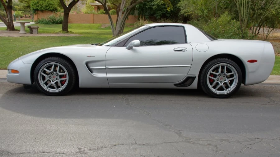 2002 Chevrolet Corvette C5 Z06 - Image 2 of 8