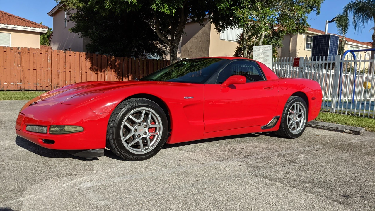 2002 Chevrolet Corvette C5 Z06 - Image 8 of 25
