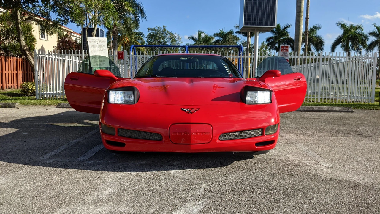 2002 Chevrolet Corvette C5 Z06 - Image 12 of 25