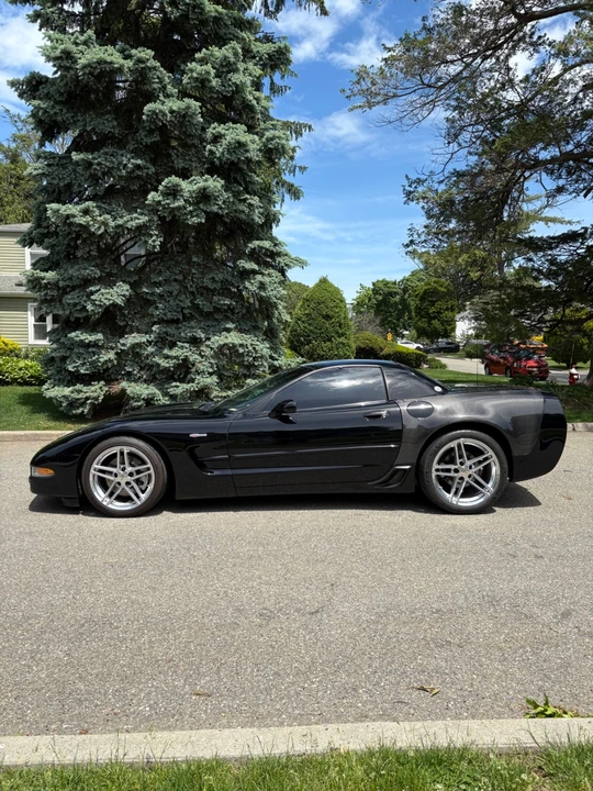 2002 Chevrolet Corvette C5 Z06 - Image 2 of 17