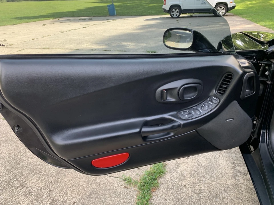 2002 Chevrolet Corvette C5 Z06 - Image 24 of 31
