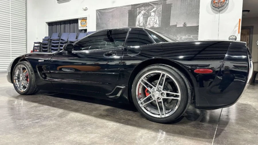 2002 Chevrolet Corvette C5 Z06 - Image 2 of 25