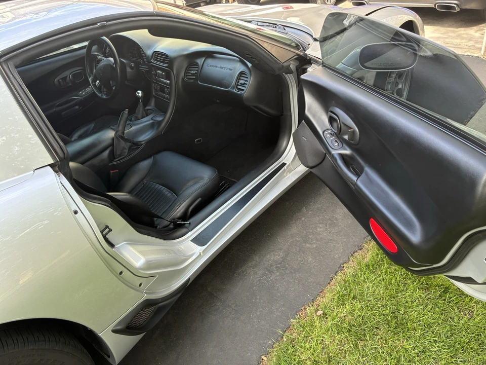 2002 Chevrolet Corvette C5 Z06 - Image 13 of 17