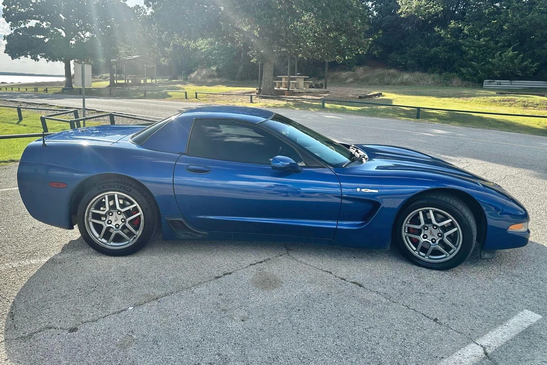 2002 Chevrolet Corvette C5 Z06 - Image 3 of 31