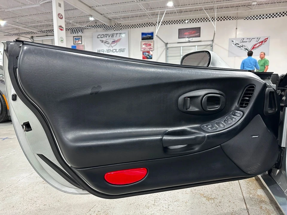 2002 Chevrolet Corvette C5 Z06 - Image 17 of 21