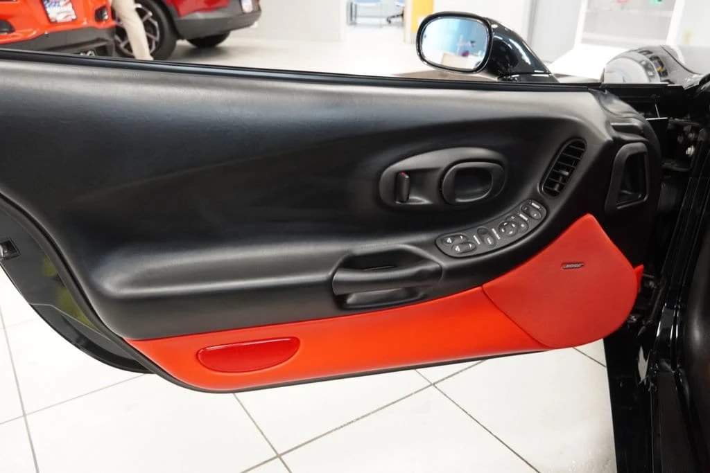 2002 Chevrolet Corvette C5 Z06 - Image 18 of 31