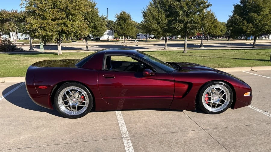 2002 Chevrolet Corvette C5 Z06 - Image 2 of 12