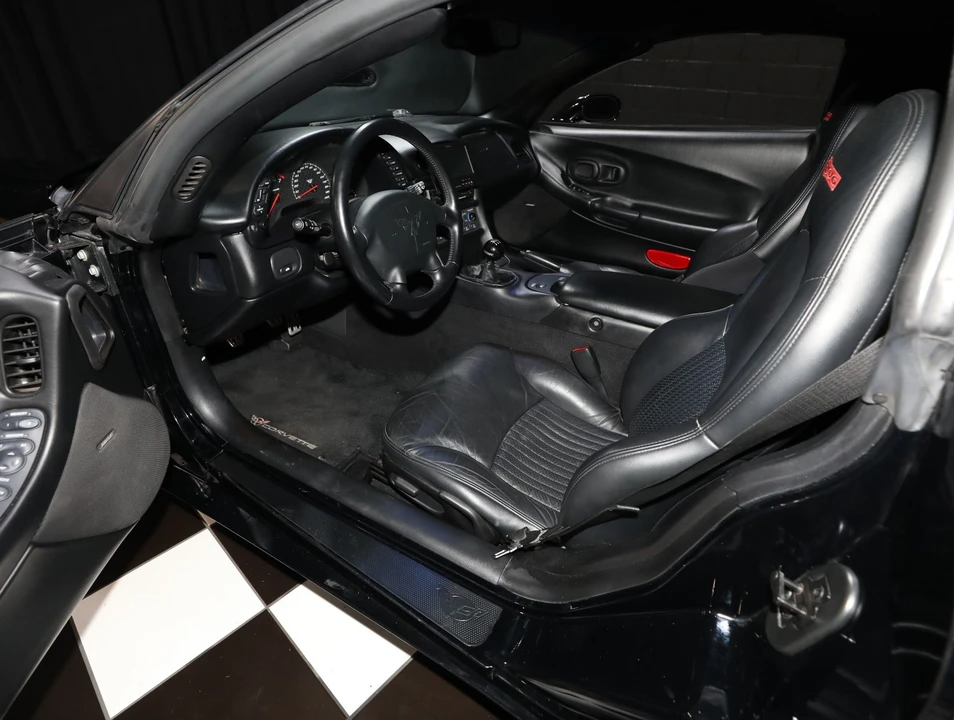 2002 Chevrolet Corvette C5 Z06 - Image 3 of 31