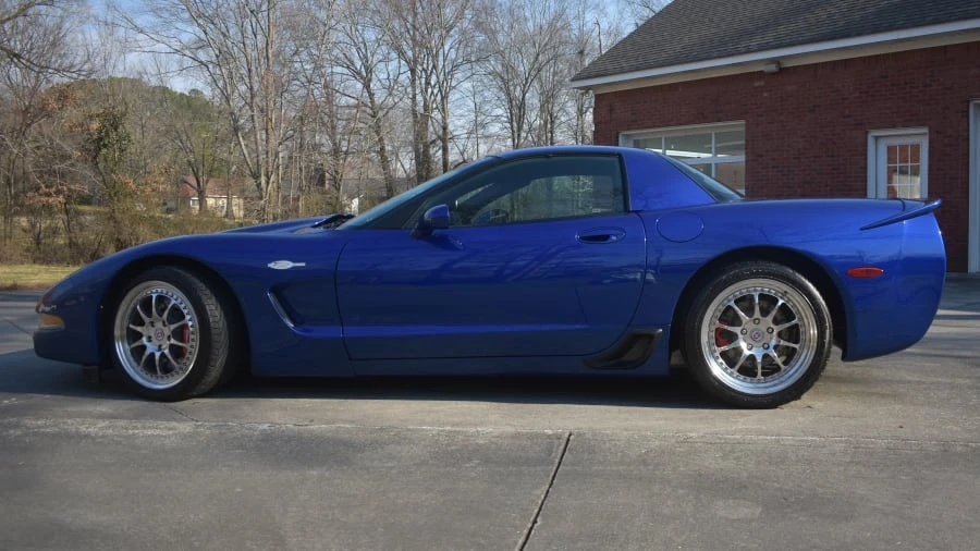 2002 Chevrolet Corvette C5 Z06 - Image 2 of 12