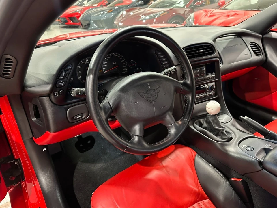 2002 Chevrolet Corvette - Image 10 of 11