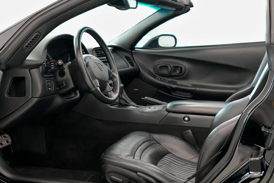 2002 Chevrolet Corvette C5 - Image 15 of 24