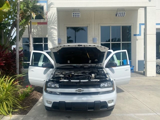 2002 Chevrolet Trailblazer - Image 17 of 22