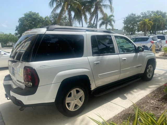 2002 Chevrolet Trailblazer - Image 8 of 22