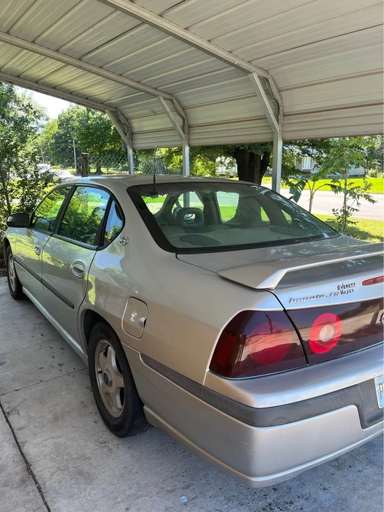 2002 Chevrolet Impala 8th Gen - Image 3 of 9
