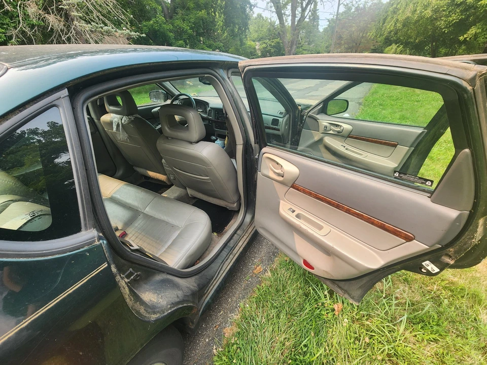 2002 Chevrolet Impala 8th Gen - Image 19 of 20