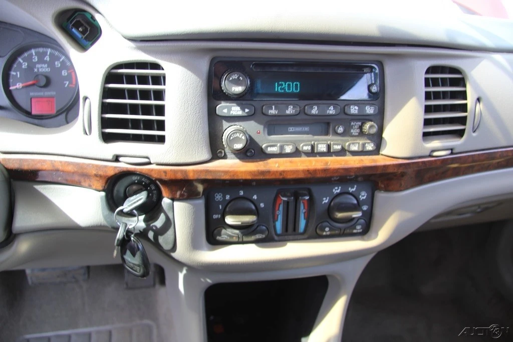 2002 Chevrolet Impala 8th Gen - Image 17 of 21