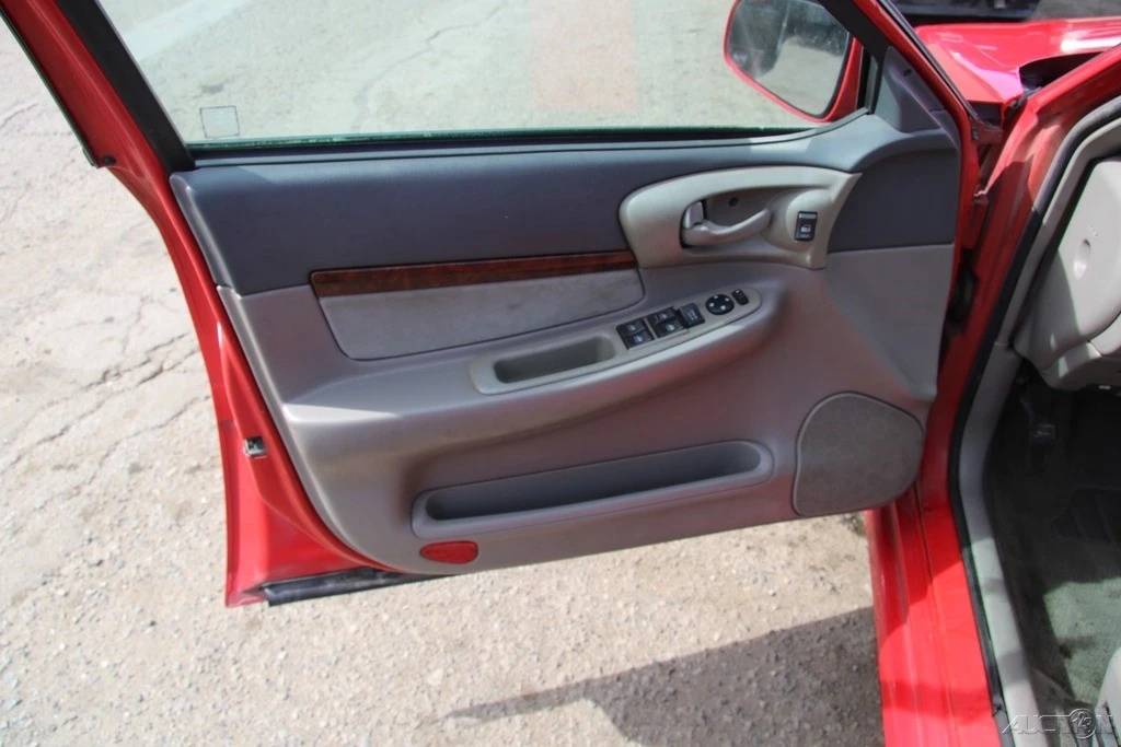2002 Chevrolet Impala 8th Gen - Image 13 of 21