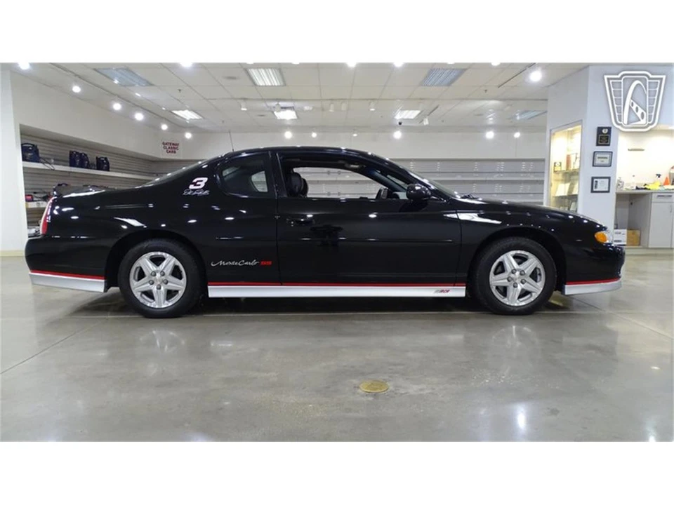2002 Chevrolet Monte Carlo 6th Gen - Image 18 of 31