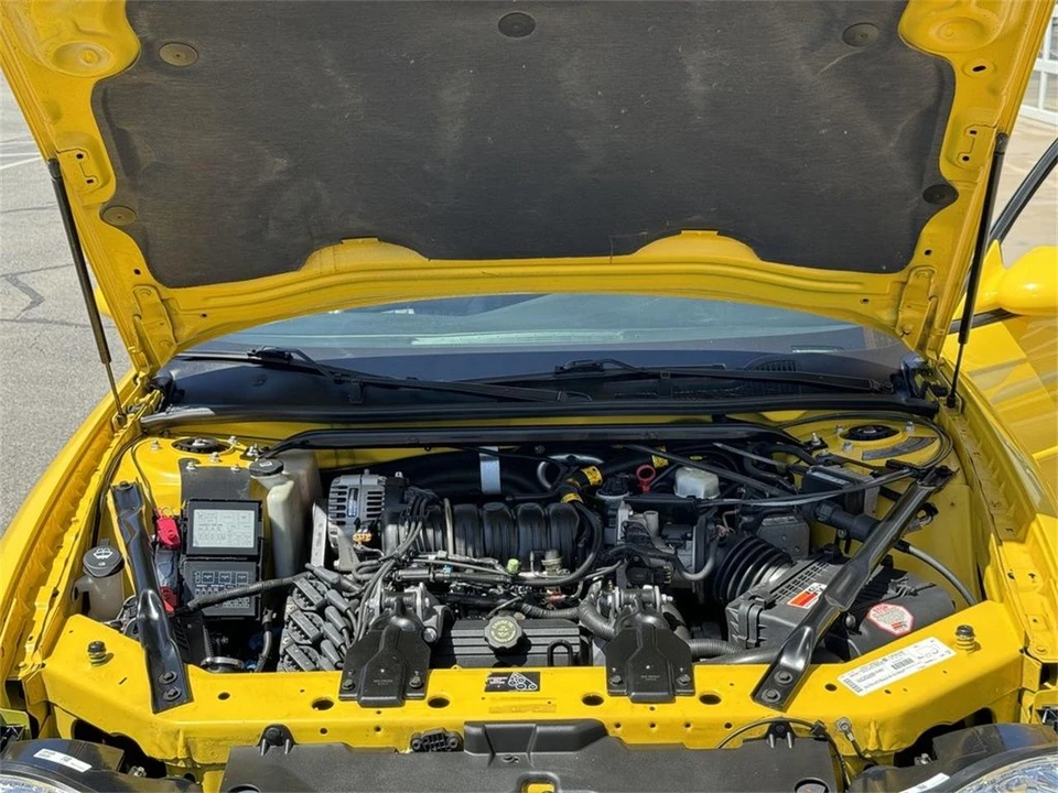 2002 Chevrolet Monte Carlo 6th Gen - Image 20 of 31