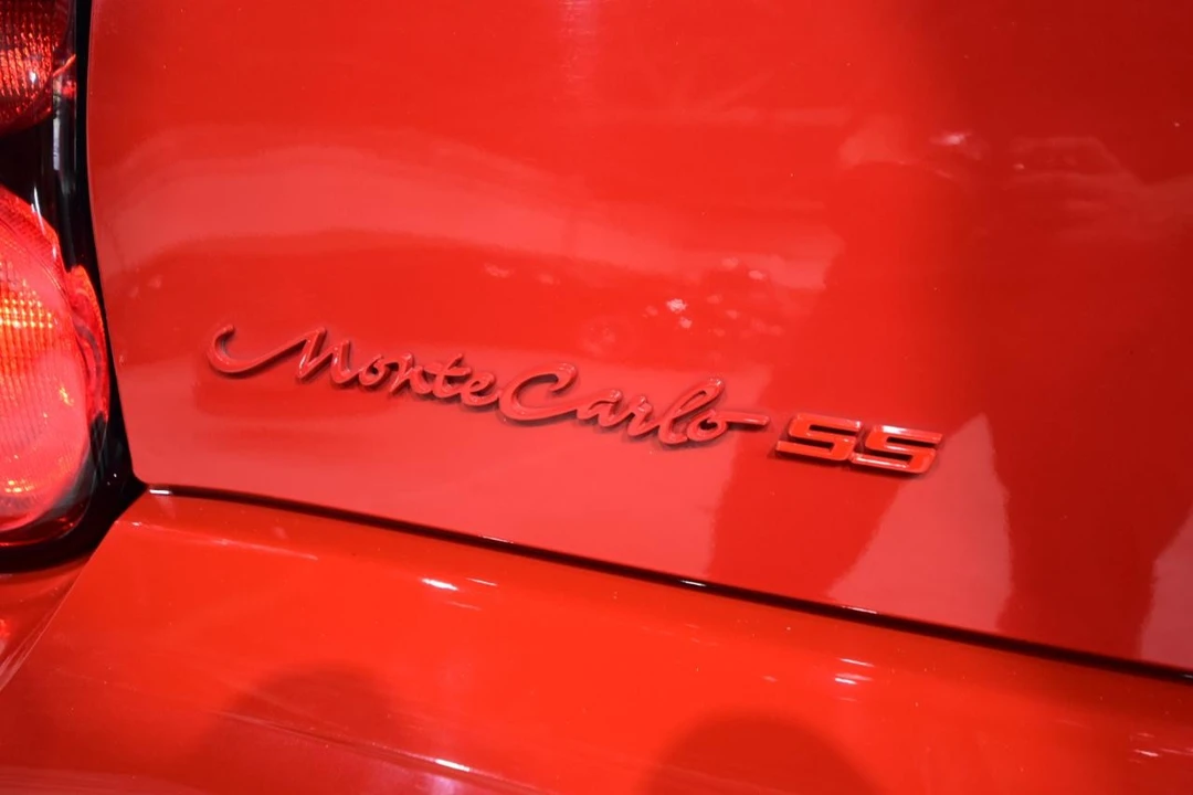 2002 Chevrolet Monte Carlo 6th Gen - Image 7 of 31