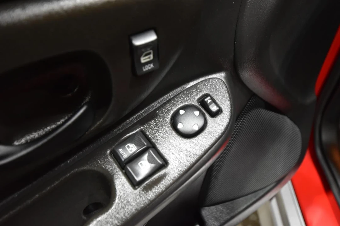 2002 Chevrolet Monte Carlo 6th Gen - Image 11 of 31