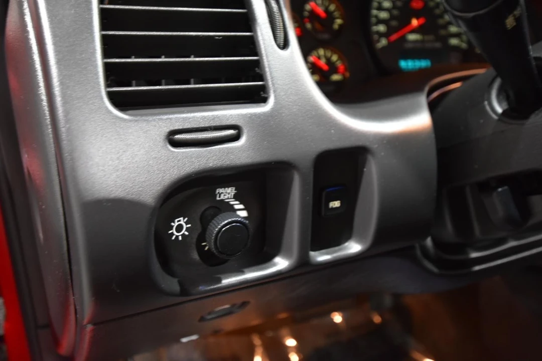 2002 Chevrolet Monte Carlo 6th Gen - Image 12 of 31