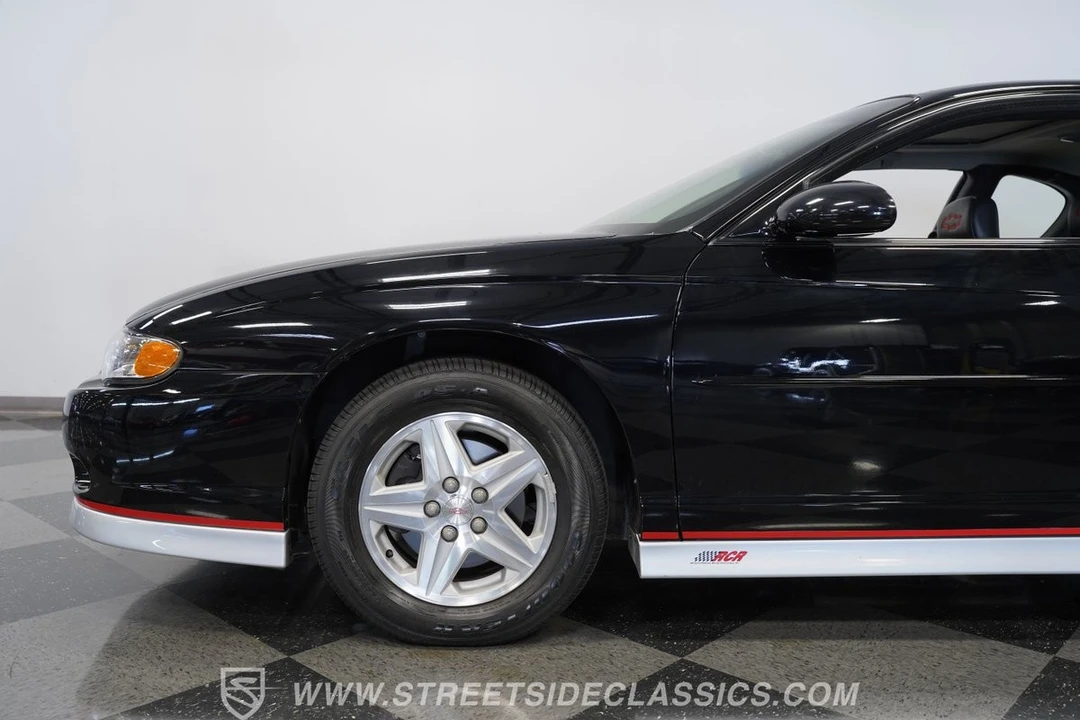 2002 Chevrolet Monte Carlo 6th Gen - Image 23 of 31